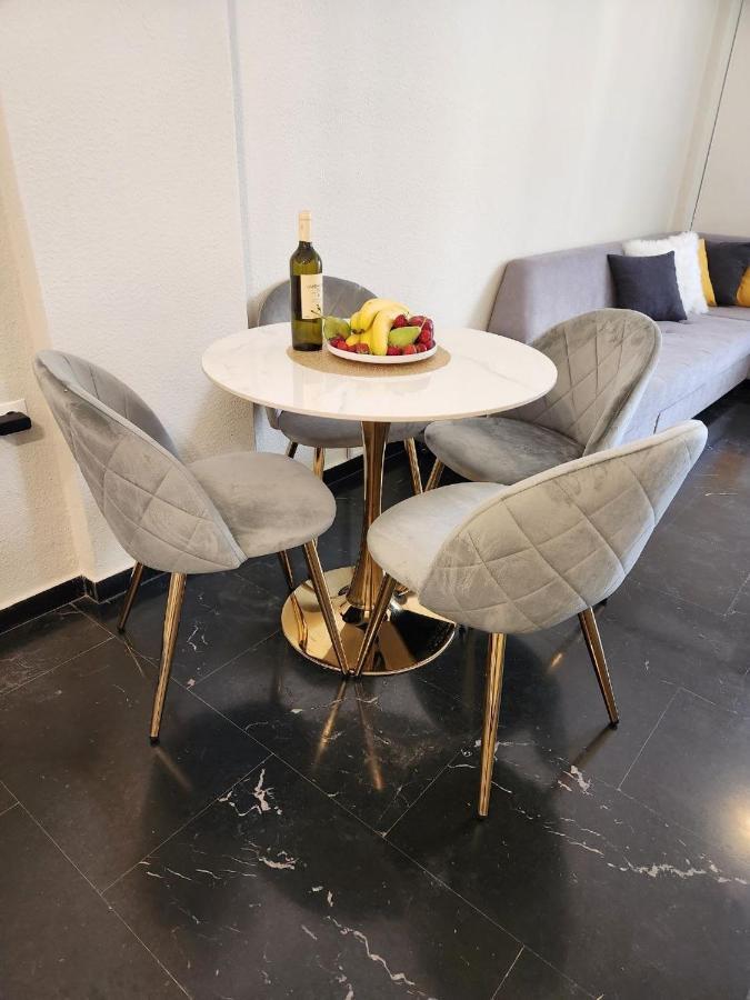 Acropolis Suite Greendom Atene Esterno foto